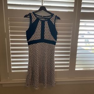 Beautiful Navy/White Ivanka Trump dress